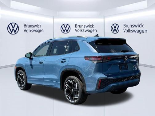 Monterey Blue Pearl 2026 Volkswagen Tiguan 2.0T SEL R-Line 4MOTION
