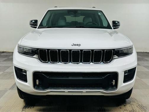 2022 Jeep Grand Cherokee Overland