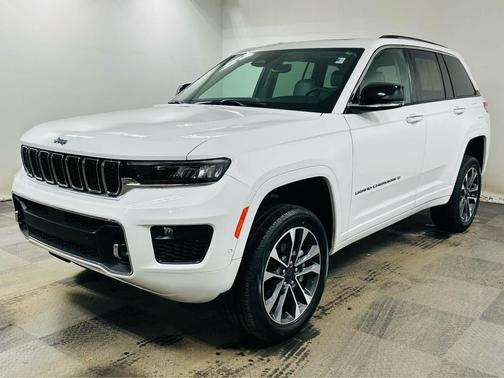 2022 Jeep Grand Cherokee Overland