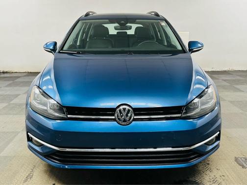 2019 Volkswagen Golf SportWagen TSI SE