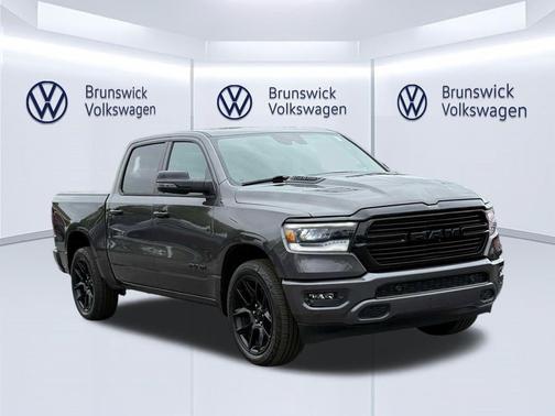 Granite Crystal Metallic Clearcoat 2024 RAM 1500 Laramie