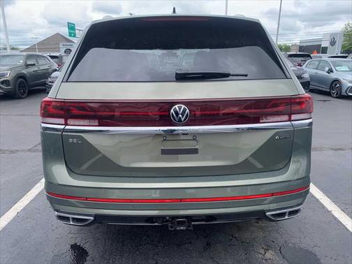 2025 Volkswagen Atlas 2.0T SEL Premium R-Line 4MOTION