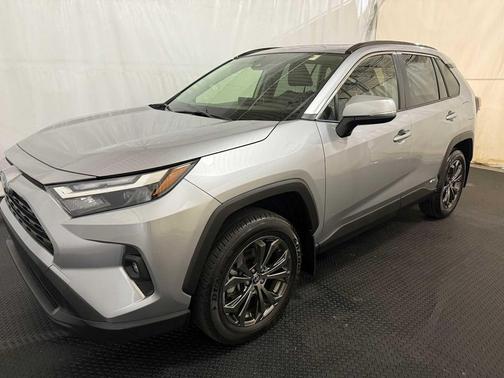 2023 Toyota RAV4 Hybrid XLE Premium