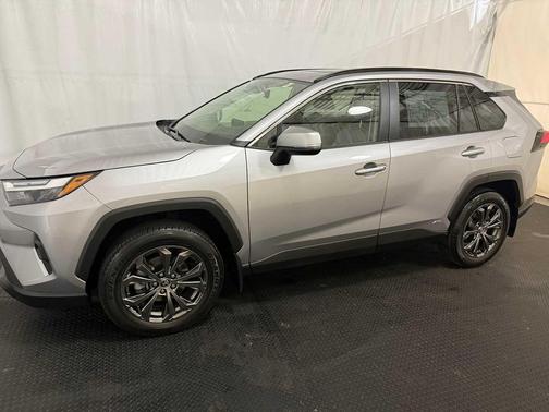 2023 Toyota RAV4 Hybrid XLE Premium