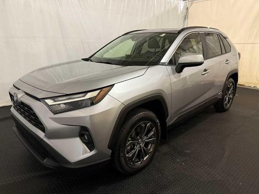 2023 Toyota RAV4 Hybrid XLE Premium