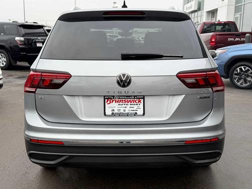 2022 Volkswagen Tiguan 2.0T SE 4MOTION