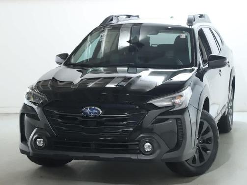 Crystal Black Silica 2024 Subaru Outback Onyx Edition