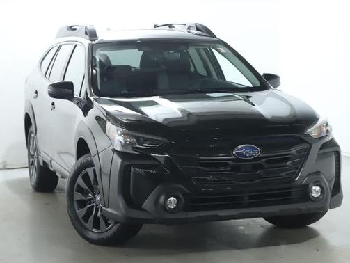 Crystal Black Silica 2024 Subaru Outback Onyx Edition