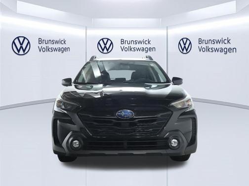 Crystal Black Silica 2024 Subaru Outback Onyx Edition