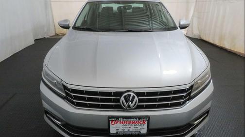 2016 Volkswagen Passat 1.8T S