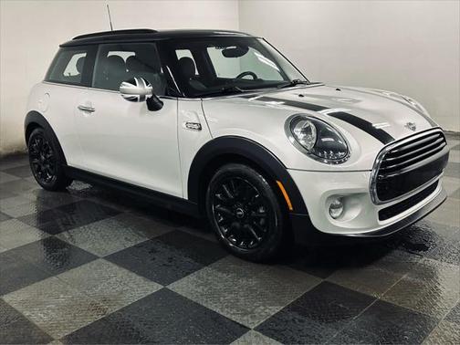 2019 MINI Hardtop Cooper
