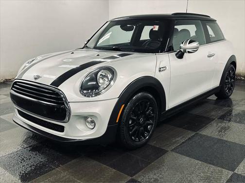 2019 MINI Hardtop Cooper