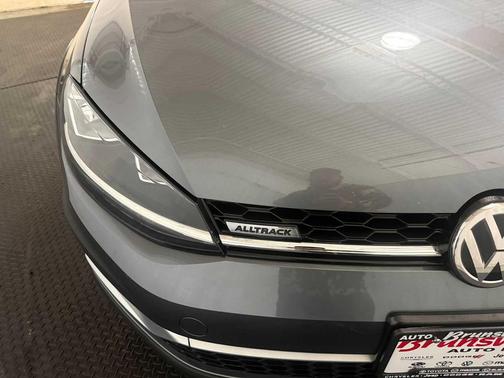 2018 Volkswagen Golf Alltrack TSI SE