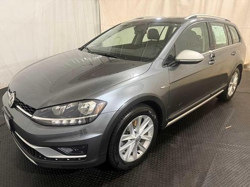 2018 Volkswagen Golf Alltrack TSI SE