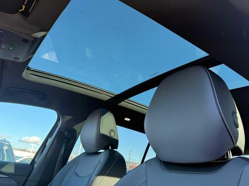 2026 Volkswagen Tiguan 2.0T SE R-Line Black 4MOTION