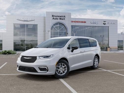 Bright White Clearcoat 2026 Chrysler Pacifica L
