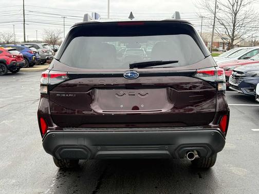 Dark Mahogany Pearl 2026 Subaru Forester Limited