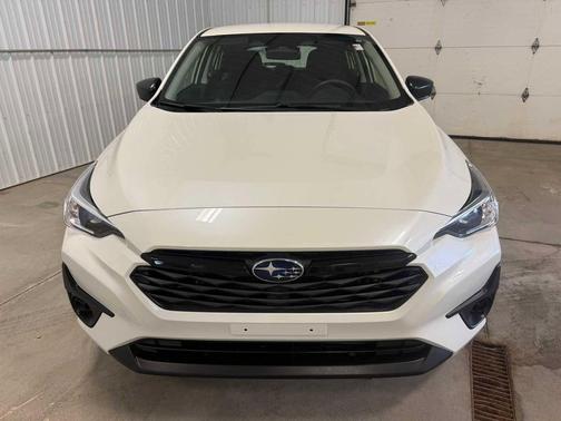 Crystal White Pearl 2024 Subaru Impreza Base