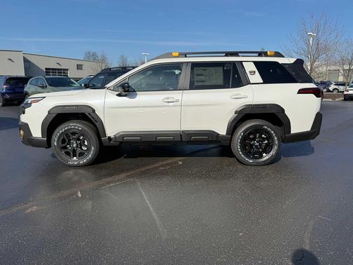 Crystal White Pearl 2026 Subaru Outback Wilderness