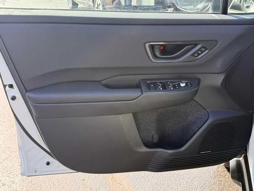 Crystal White Pearl 2026 Subaru Outback Wilderness