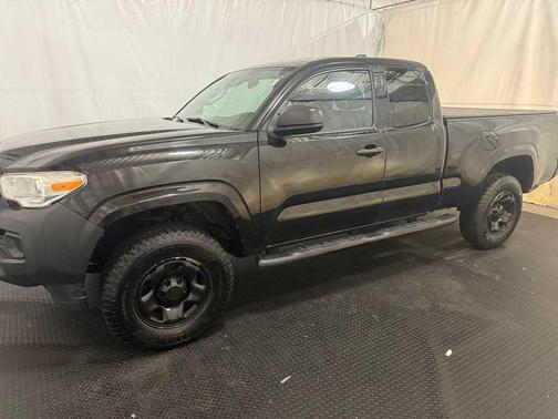 2020 Toyota Tacoma SR