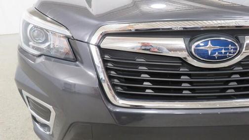 Photo 4 of 43 of 2020 Subaru Forester Limited