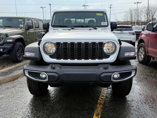 2026 Jeep Gladiator Sport