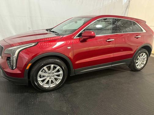 2023 Cadillac XT4 Luxury