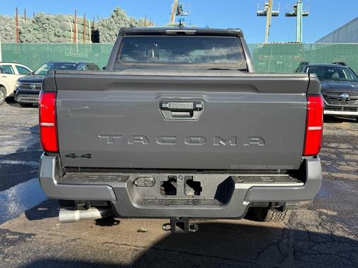 2025 Toyota Tacoma TRD Off Road