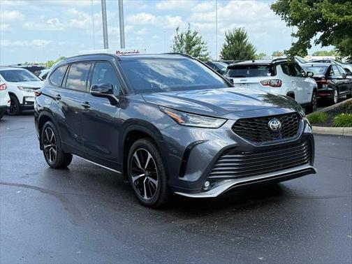 2022 Toyota Highlander XSE