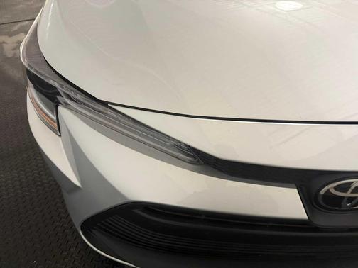 Classic Silver Metallic 2023 Toyota Corolla LE