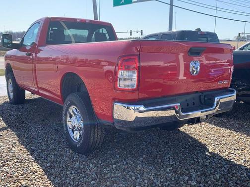2024 RAM 2500 Tradesman Regular Cab 4x4 8' Box