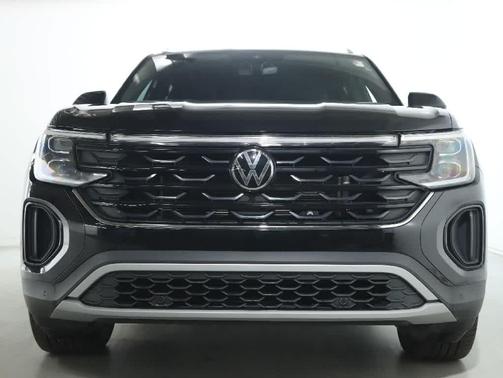 2024 Volkswagen Atlas Cross Sport 2.0T SE w/Technology 4MOTION