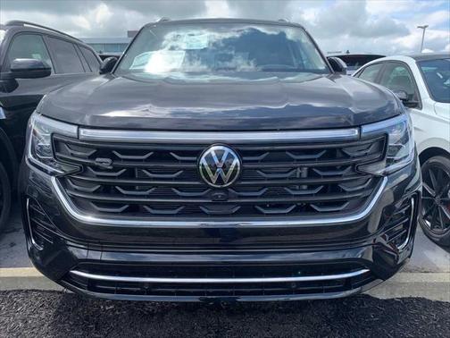 2025 Volkswagen Atlas 2.0T SEL Premium R-Line 4MOTION
