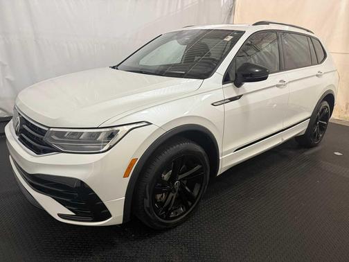 2023 Volkswagen Tiguan 2.0T SE R-Line Black 4MOTION