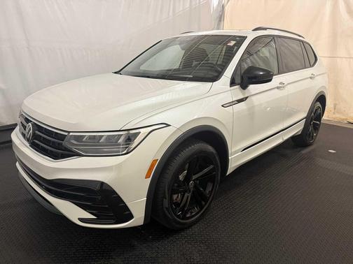 2023 Volkswagen Tiguan 2.0T SE R-Line Black 4MOTION