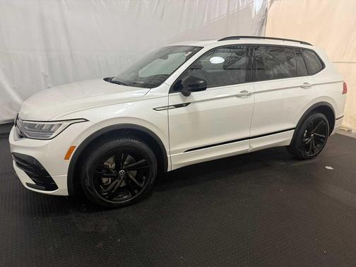 2023 Volkswagen Tiguan 2.0T SE R-Line Black 4MOTION