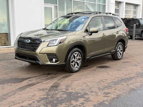 2023 Subaru Forester Premium