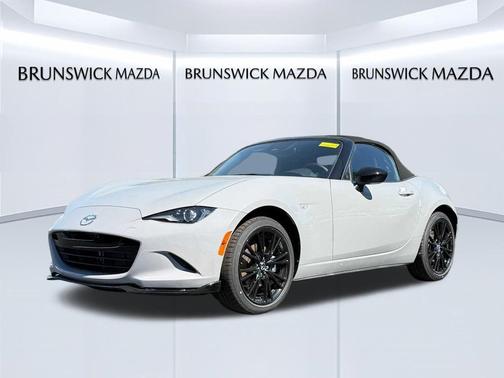 Aero Gray Metallic 2026 Mazda MX-5 Miata Club