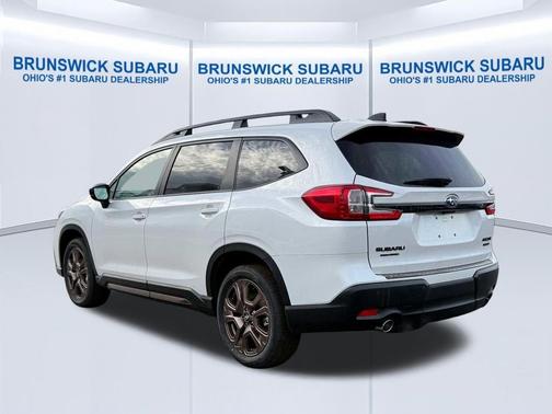 Crystal White Pearl 2026 Subaru Ascent Bronze Edition 7-Passenger
