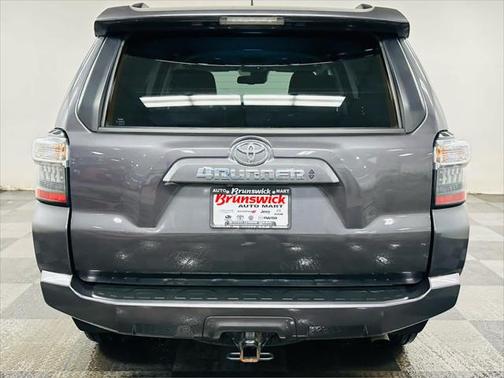 2022 Toyota 4Runner SR5