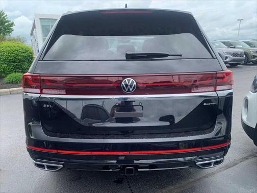 2025 Volkswagen Atlas 2.0T SEL Premium R-Line 4MOTION