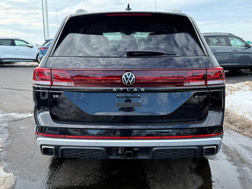 2026 Volkswagen Atlas Peak Edition