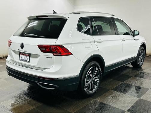 2024 Volkswagen Tiguan 2.0T Wolfsburg Edition