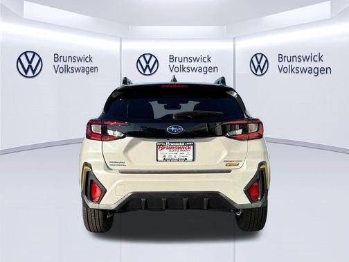 Crystal White Pearl 2024 Subaru Crosstrek Sport