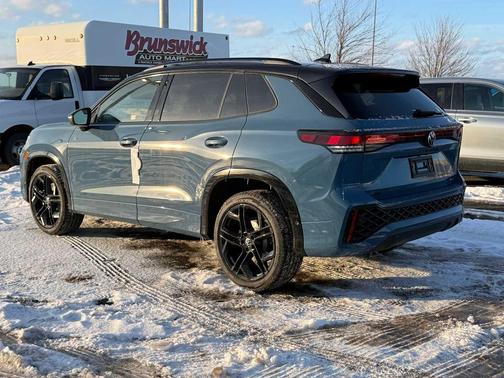 2026 Volkswagen Tiguan 2.0T SE R-Line Black 4MOTION