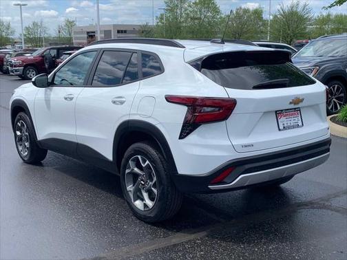 2024 Chevrolet Trax LT