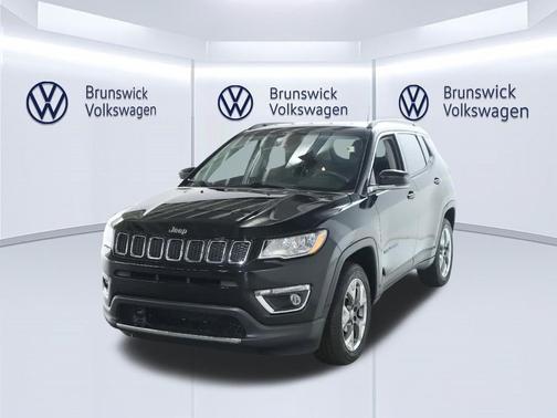 Diamond Black Crystal Pearlcoat 2021 Jeep Compass Limited