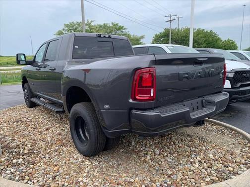 2025 RAM 3500 Laramie Mega Cab 4x4 6'4' Box
