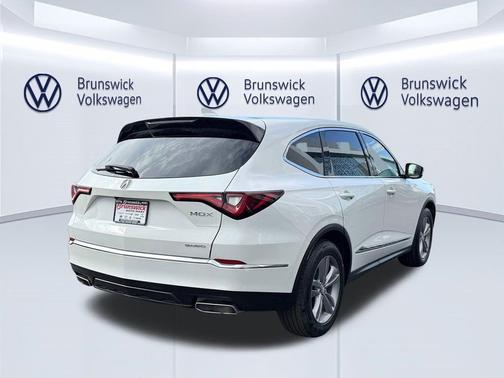 Platinum White Pearl 2023 Acura MDX Standard